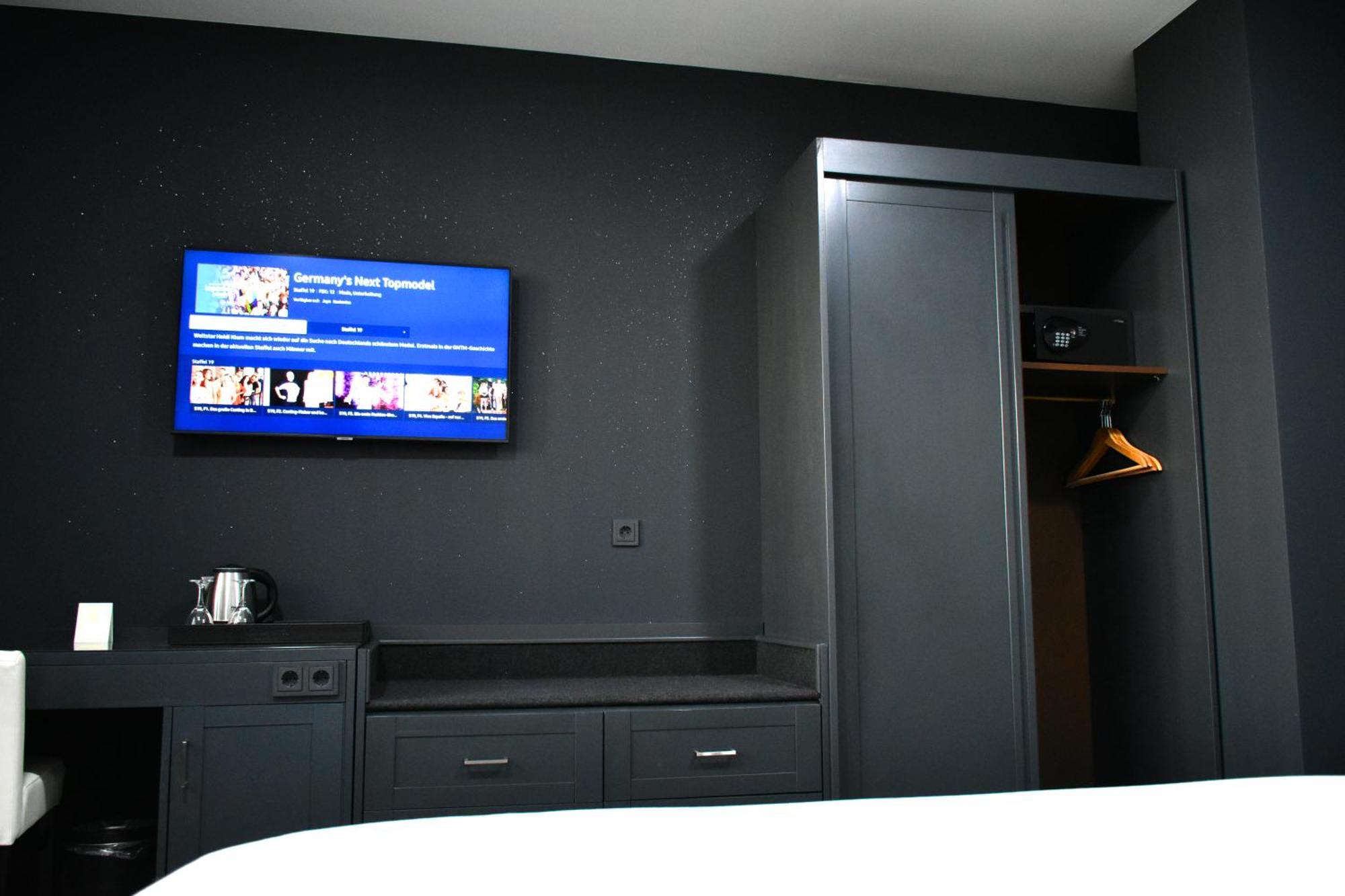 Tibet Hotel Am Airport Duesseldorf-ראטינגן מראה חיצוני תמונה