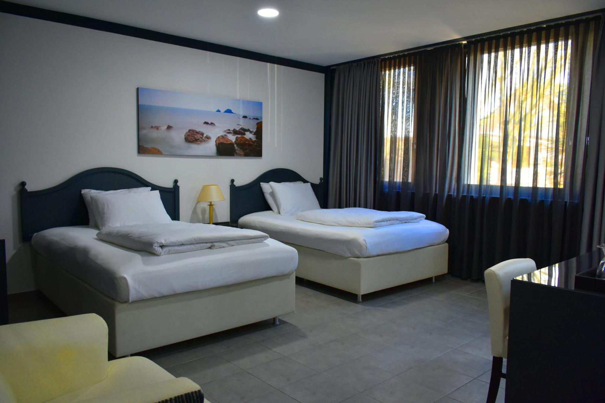 Tibet Hotel Am Airport Duesseldorf-ראטינגן מראה חיצוני תמונה