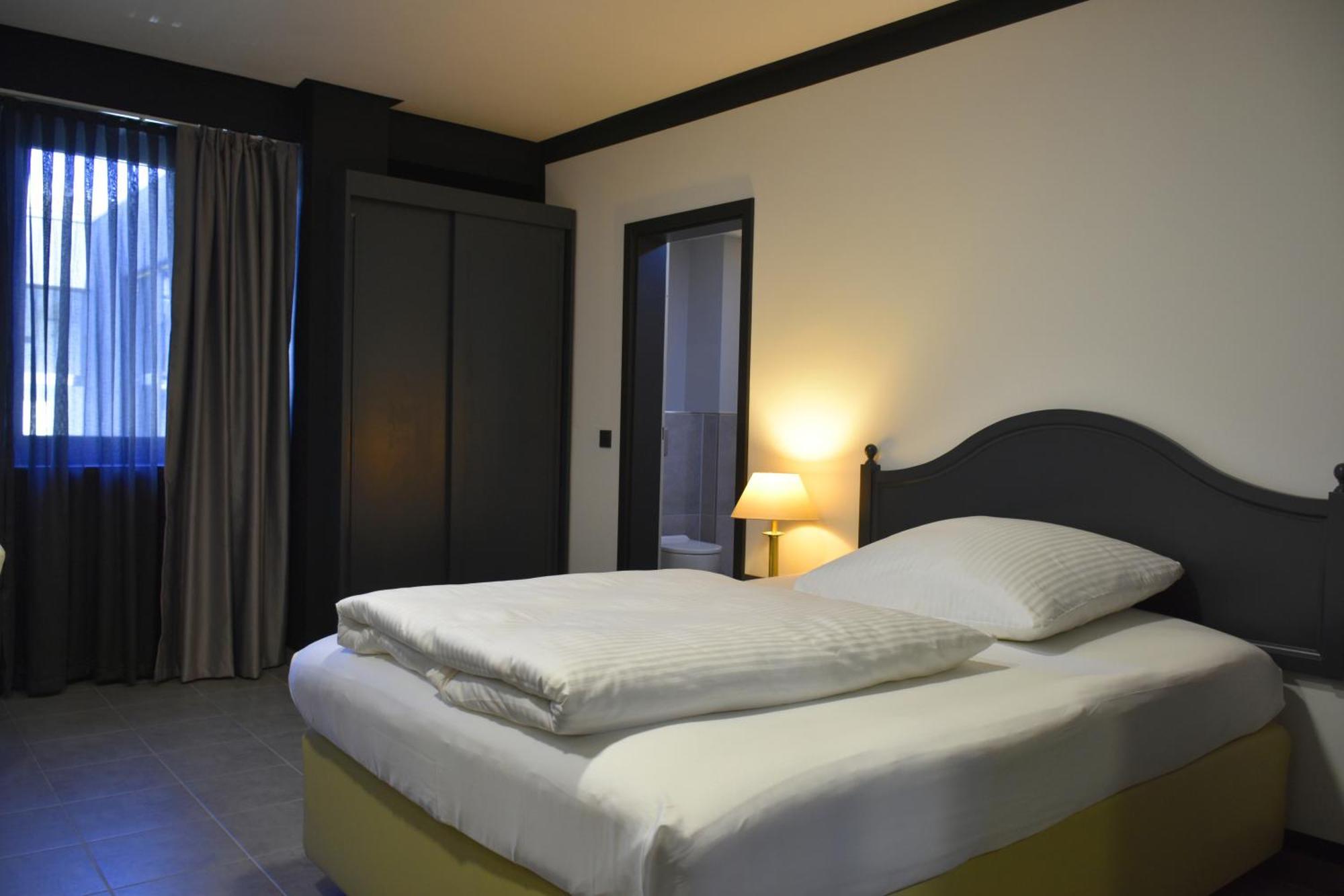 Tibet Hotel Am Airport Duesseldorf-ראטינגן מראה חיצוני תמונה